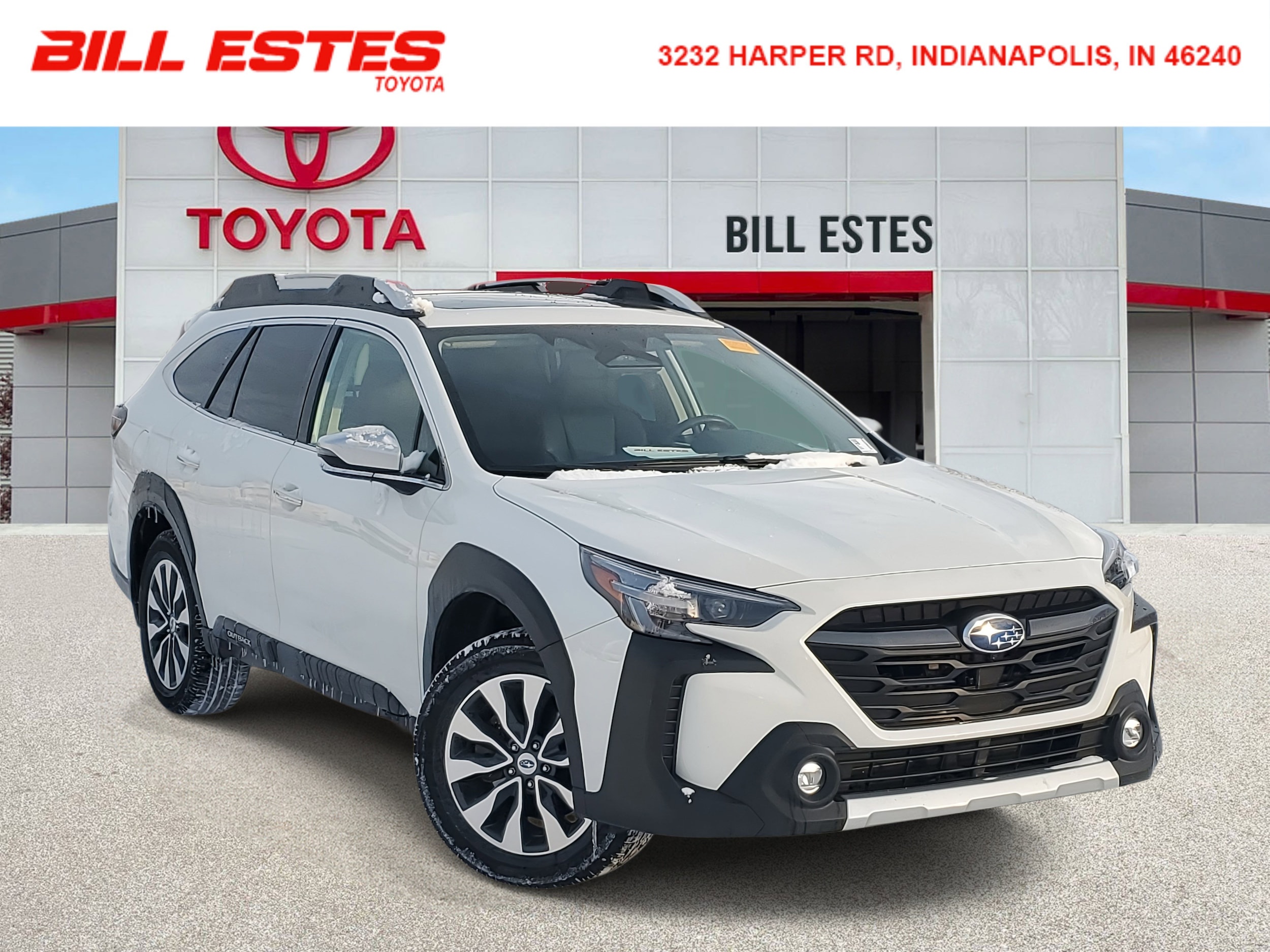 2024 Subaru Outback Touring's photo