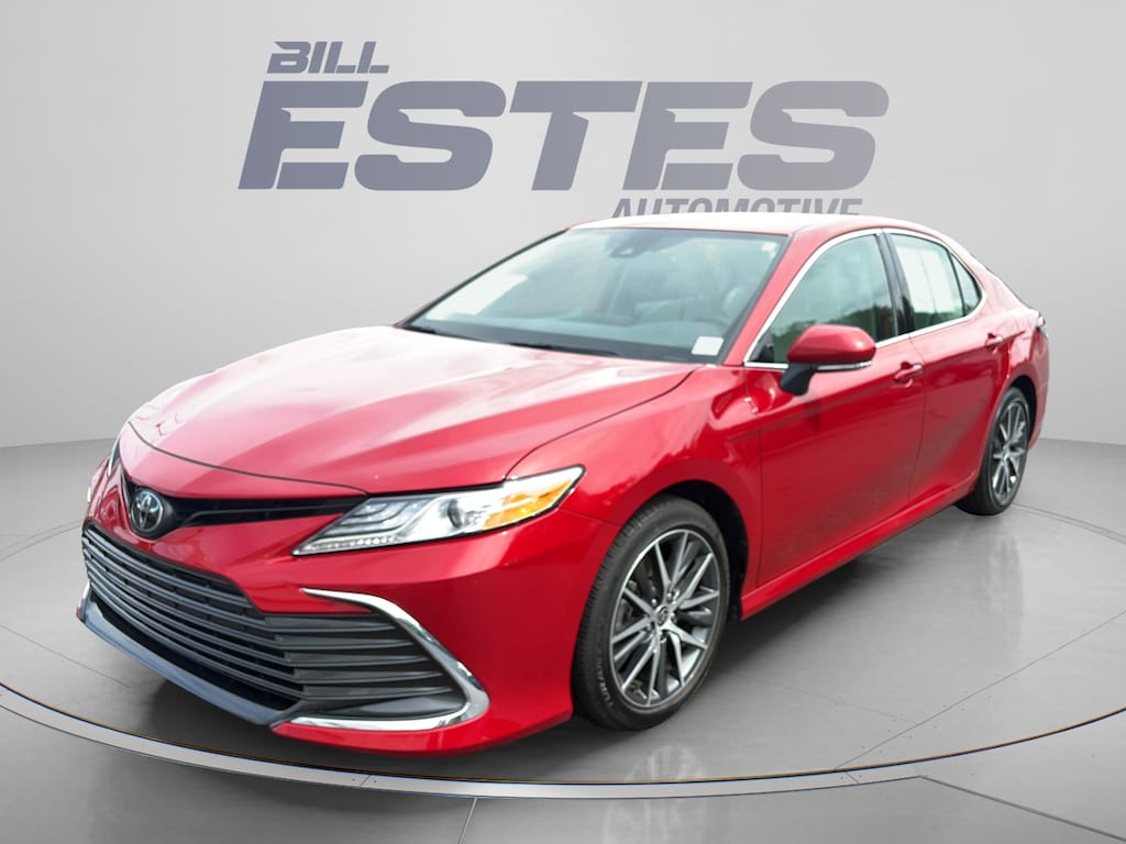 Used 2024 Toyota Camry XLE Sedan