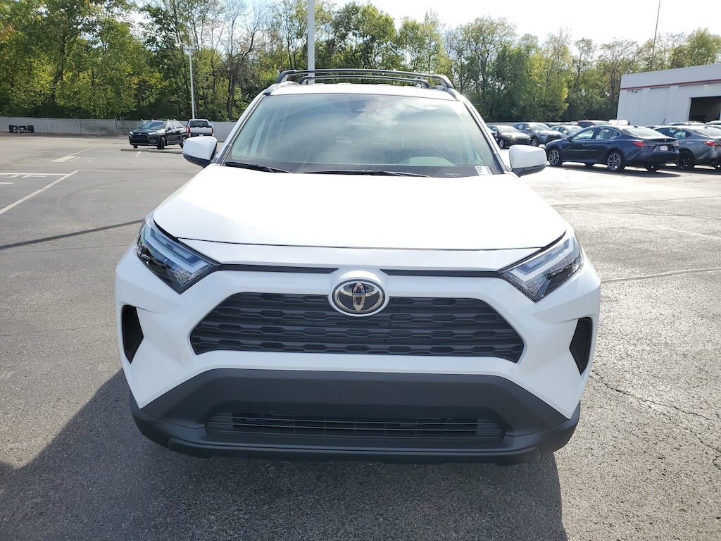 New 2025 Toyota RAV4 XLE SUV
