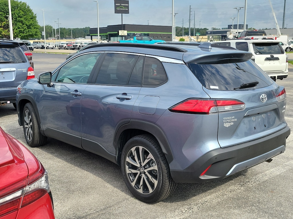 Used 2023 Toyota Corolla Cross XLE SUV