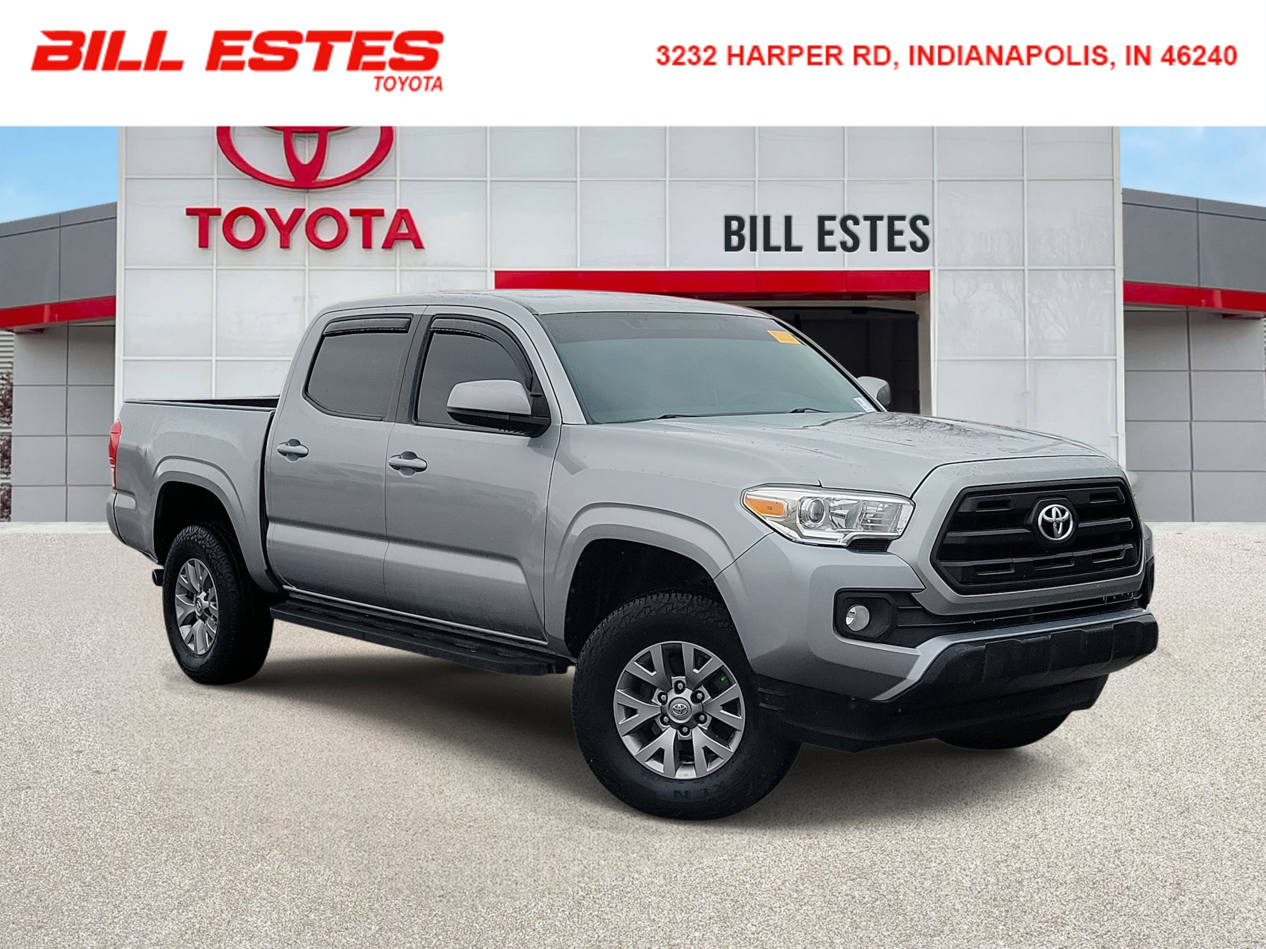 2017 Toyota Tacoma SR's photo