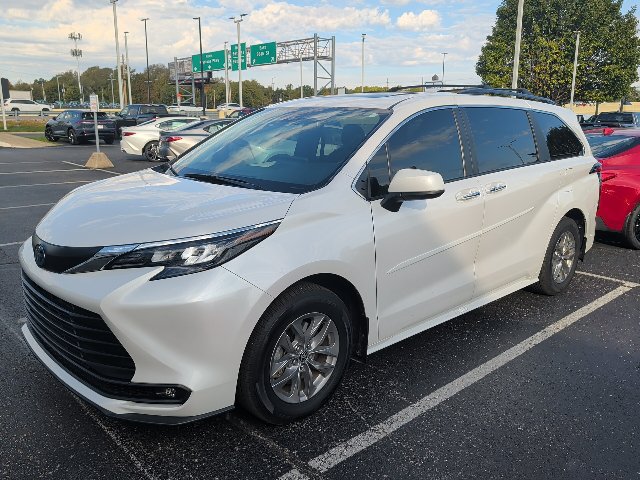  Toyota Sienna
