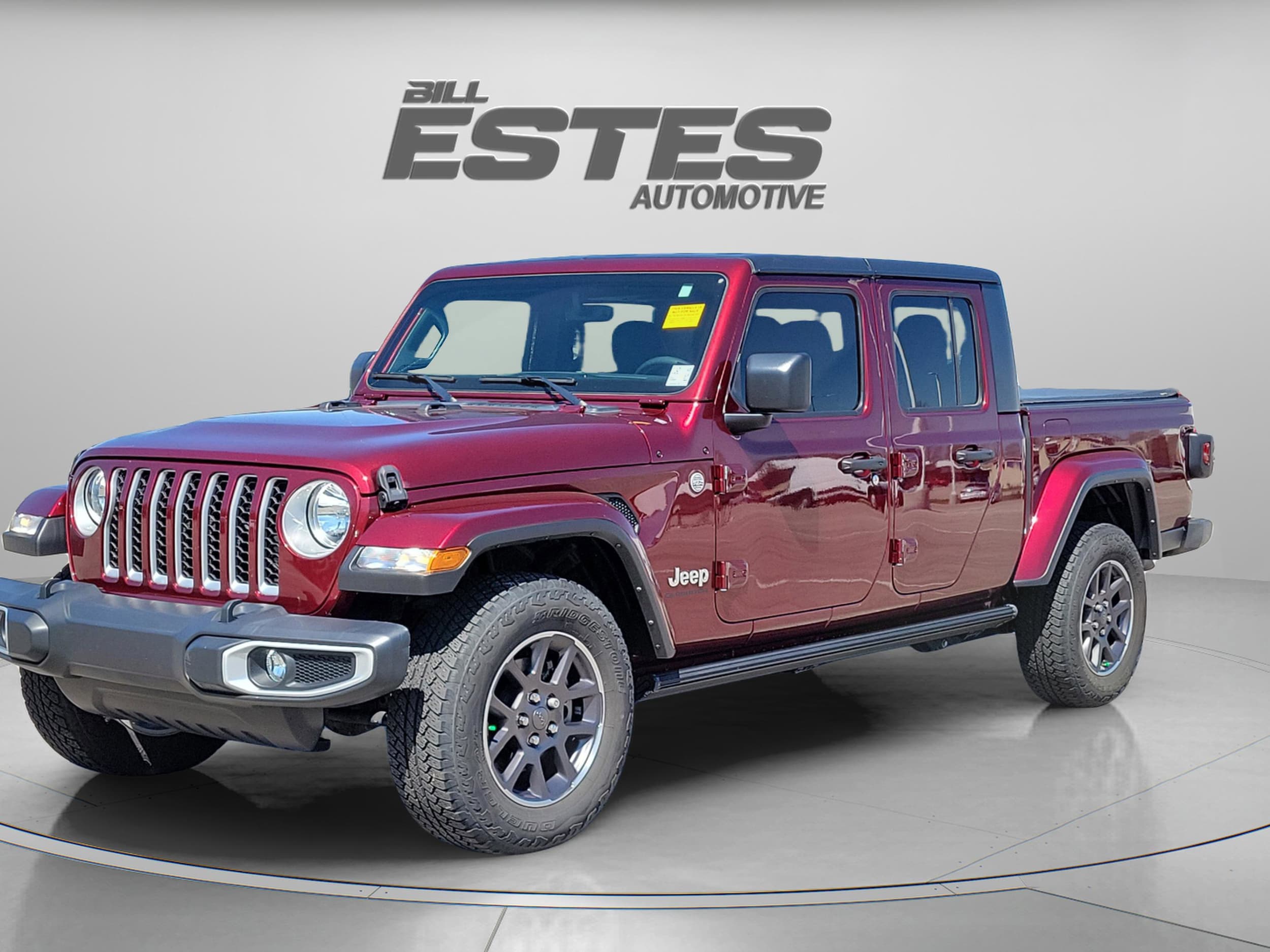 2021 Jeep Gladiator Overland's photo