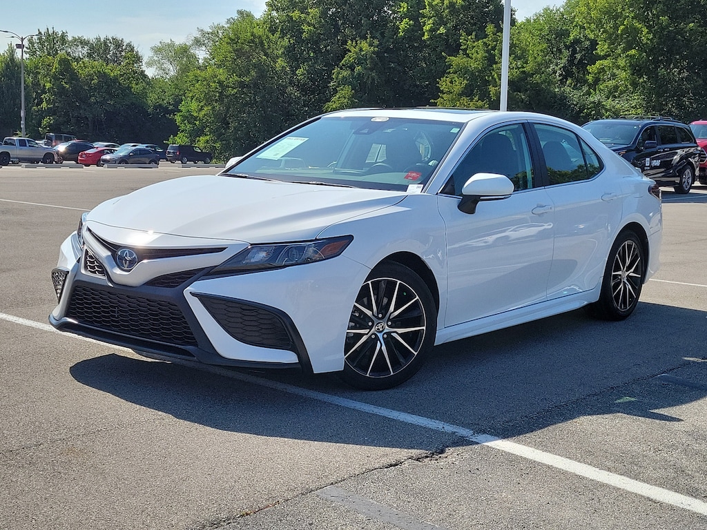 Certified 2024 Toyota Camry Hybrid SE Sedan