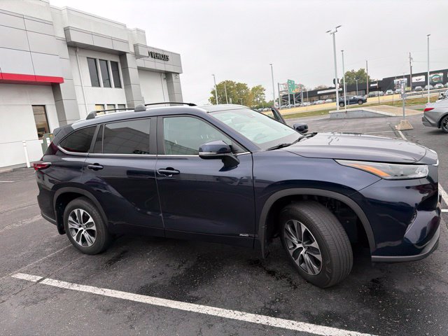 Used 2024 Toyota Highlander XLE SUV