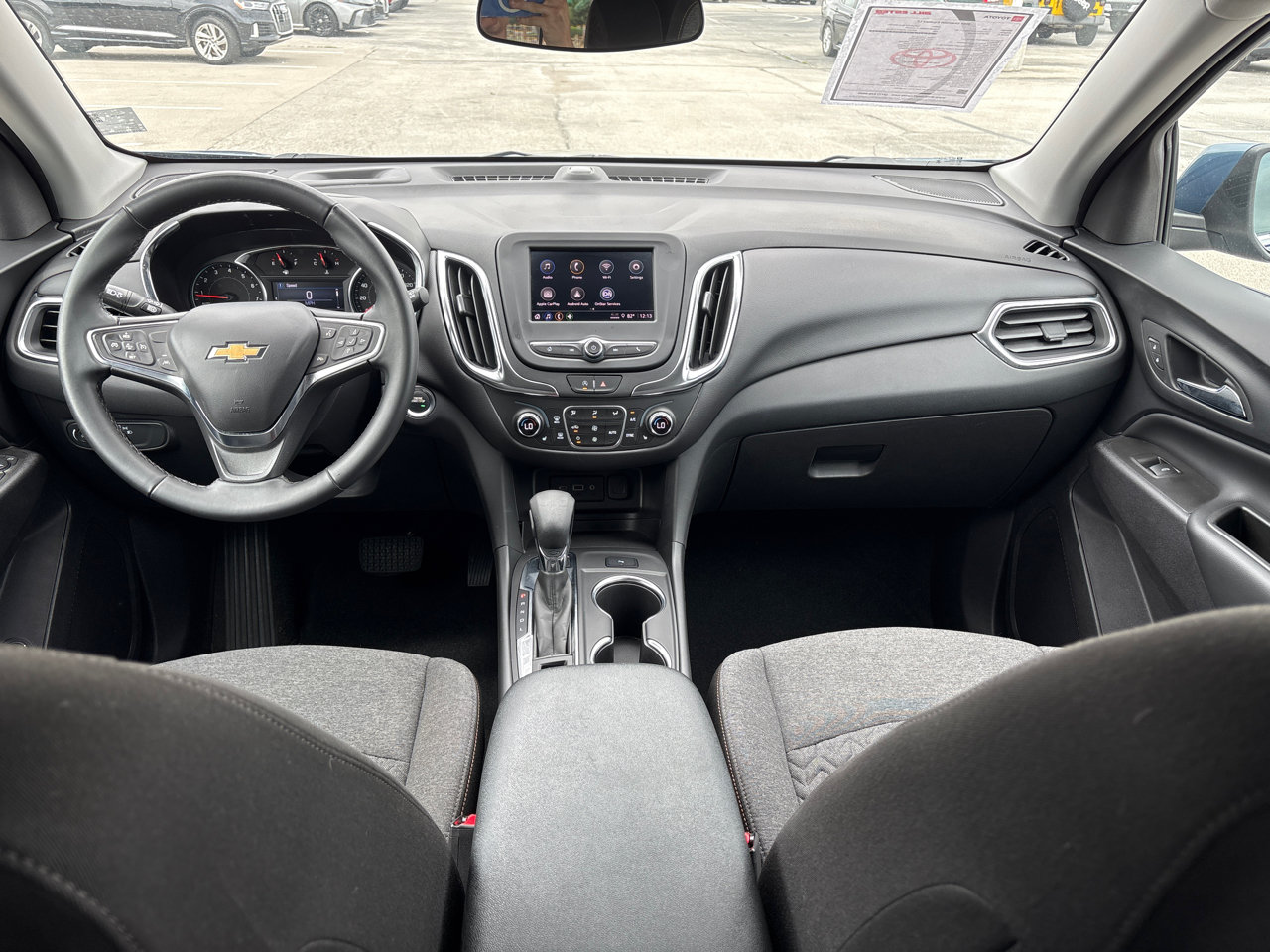 2024 Chevrolet Equinox LT - Photo 27