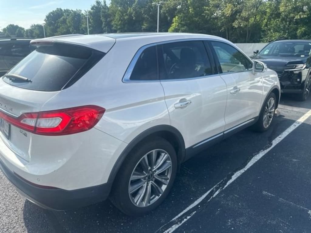 Used 2016 Lincoln MKX Reserve SUV