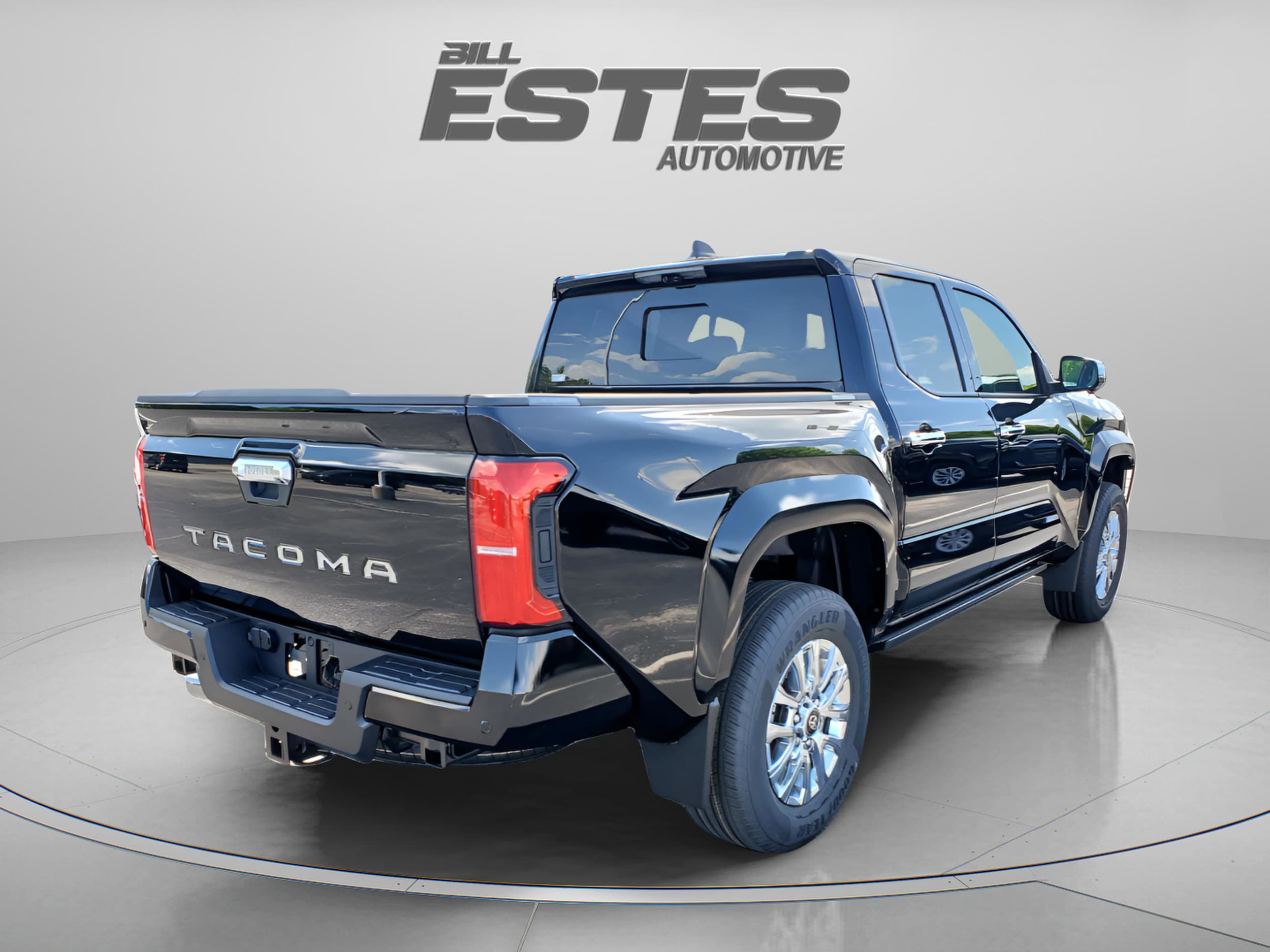 2026 Toyota Tacoma Limited - Photo 6
