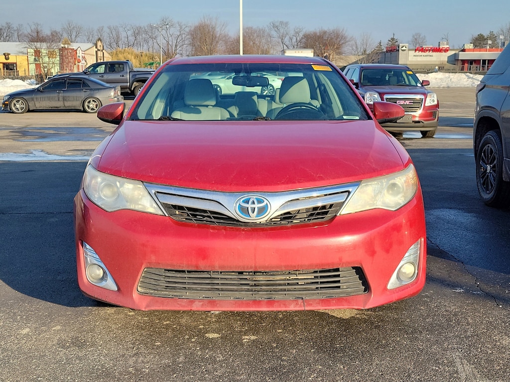 Used 2013 Toyota Camry Hybrid XLE Sedan