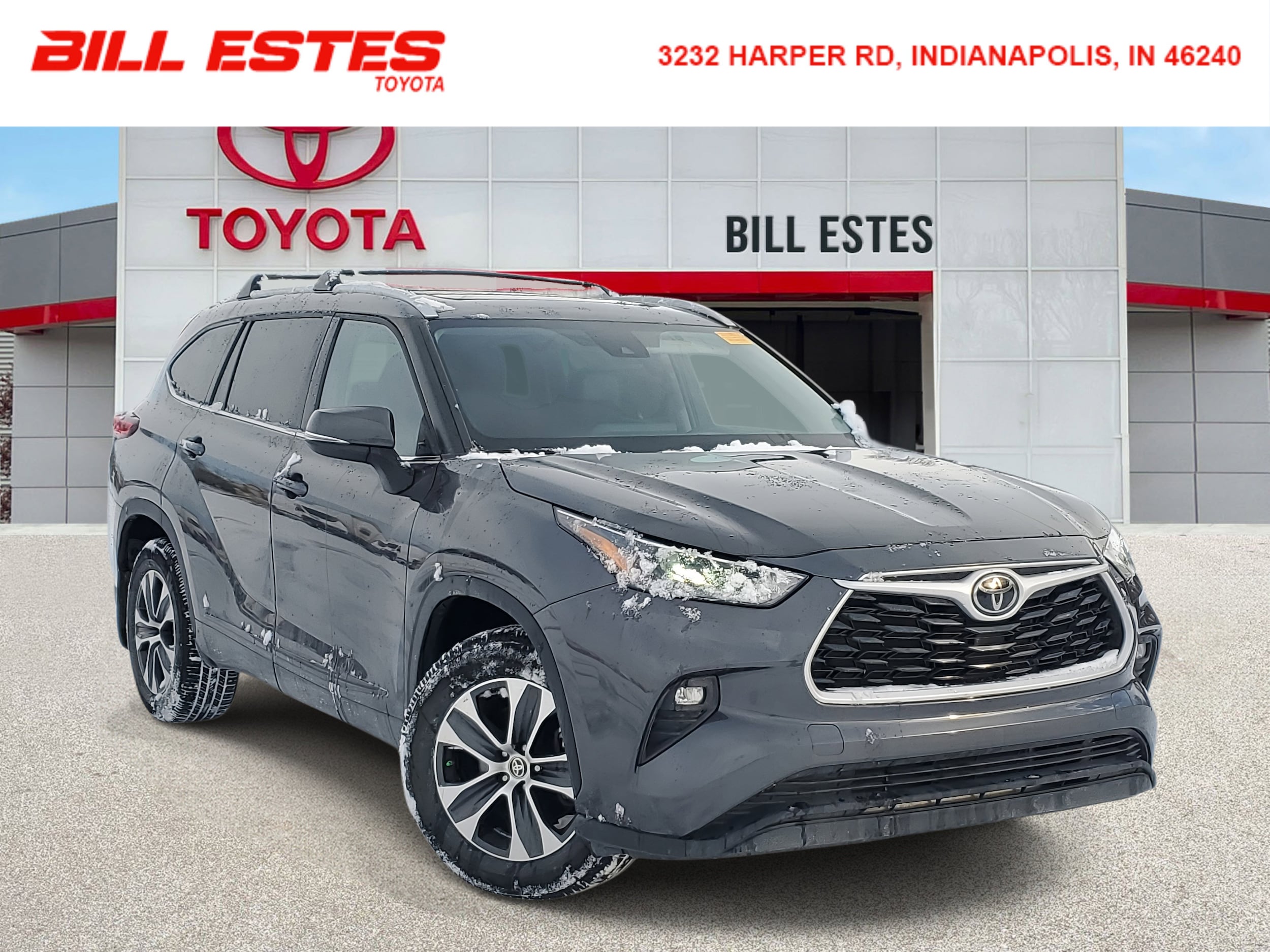 2022 Toyota Highlander XLE's photo