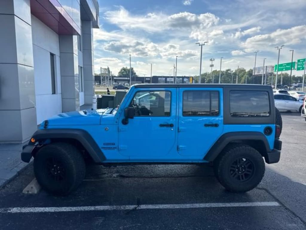 Used 2017 Jeep Wrangler Unlimited Sport SUV