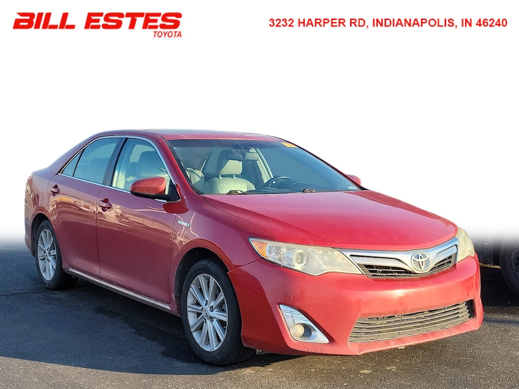 Used 2013 Toyota Camry Hybrid XLE Sedan