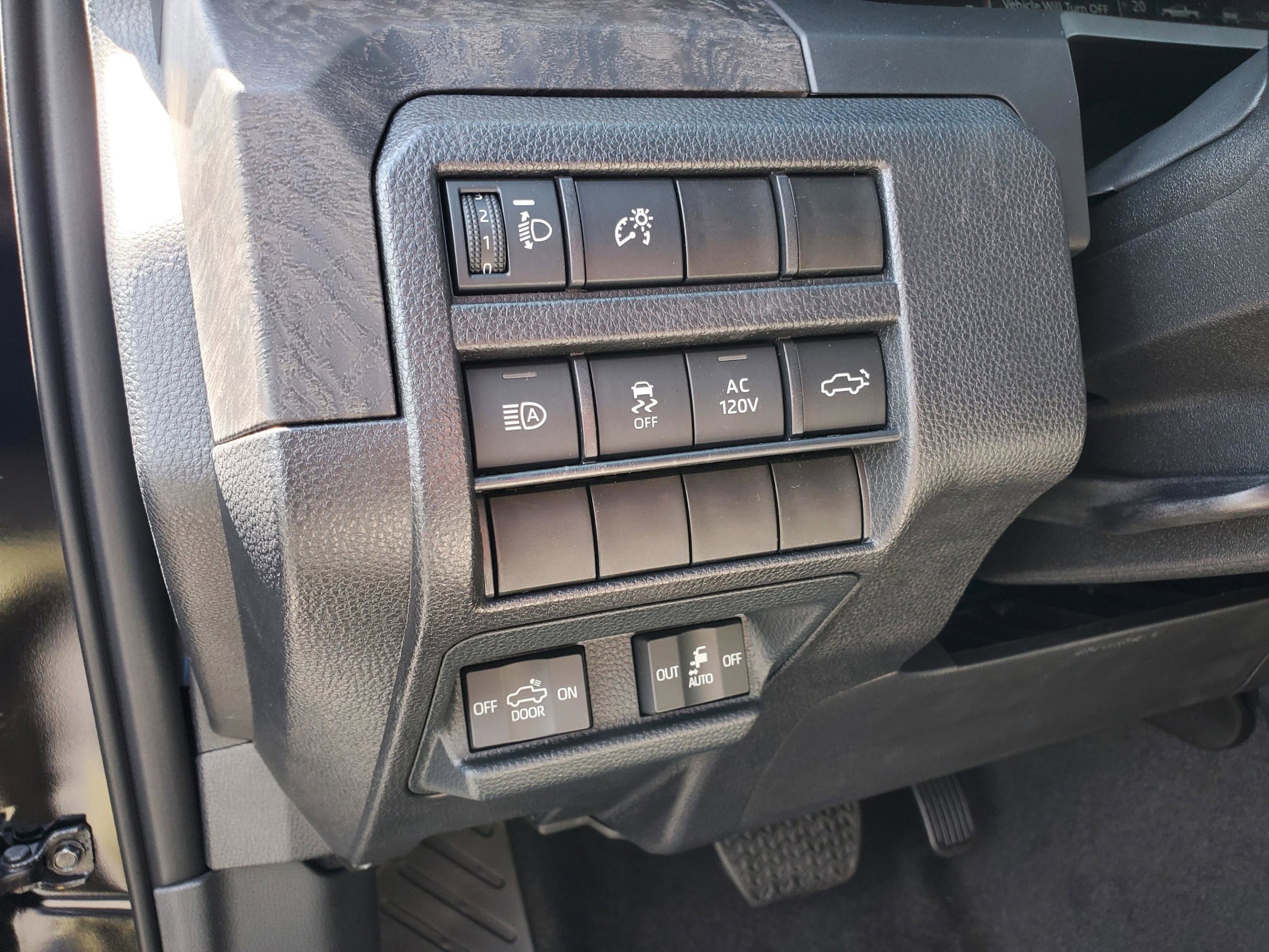 2026 Toyota Tacoma Limited - Photo 21