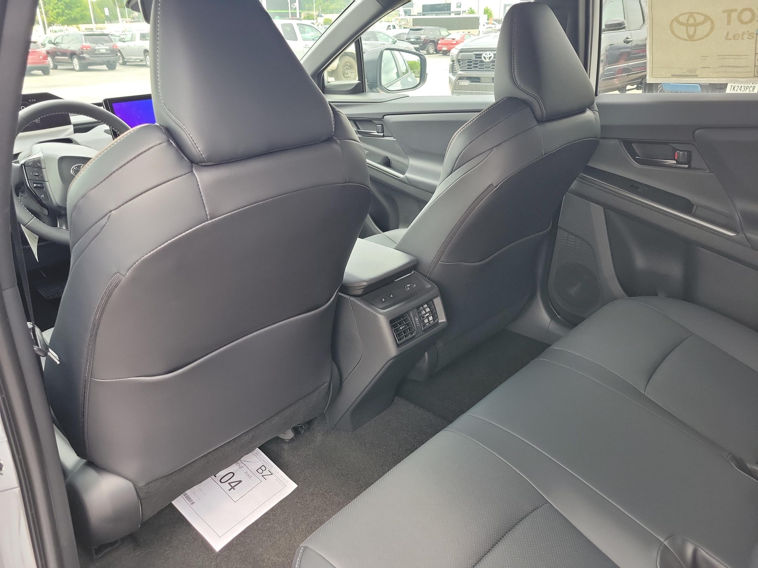 2026 Toyota bZ Woodland Woodland Premium - Photo 17