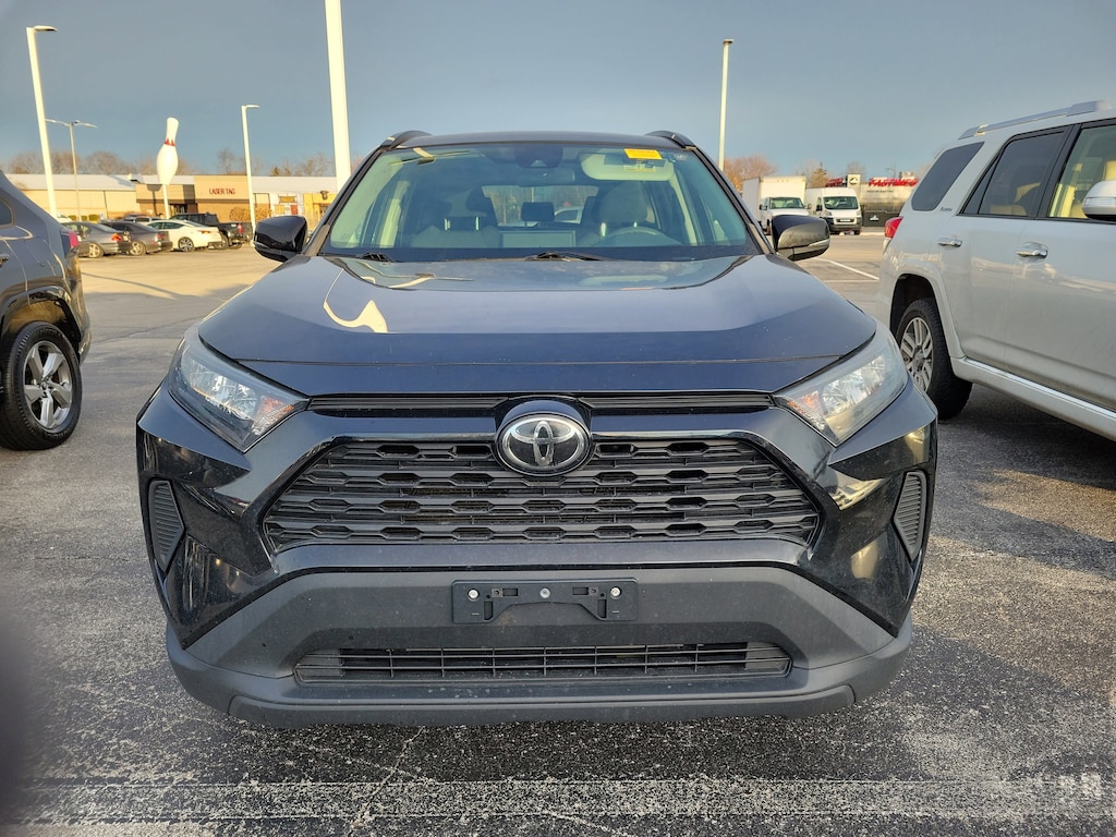 Used 2019 Toyota RAV4 LE SUV