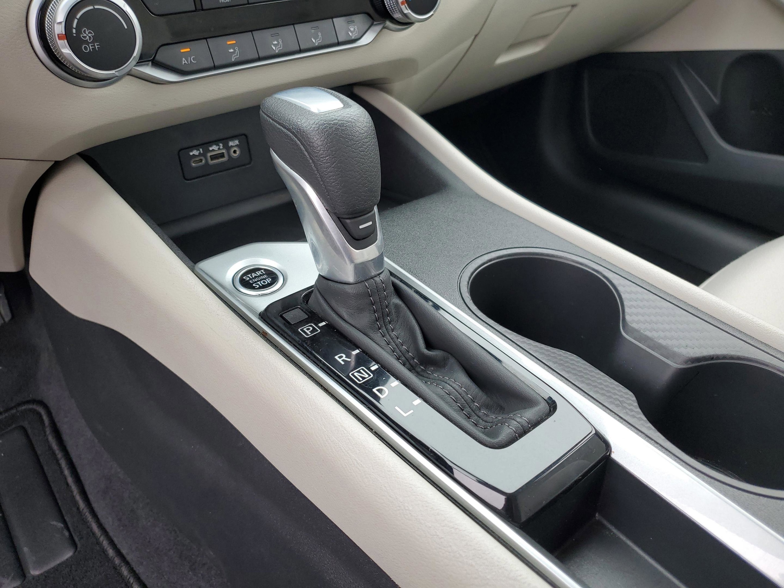2025 Nissan Altima SV - Photo 27