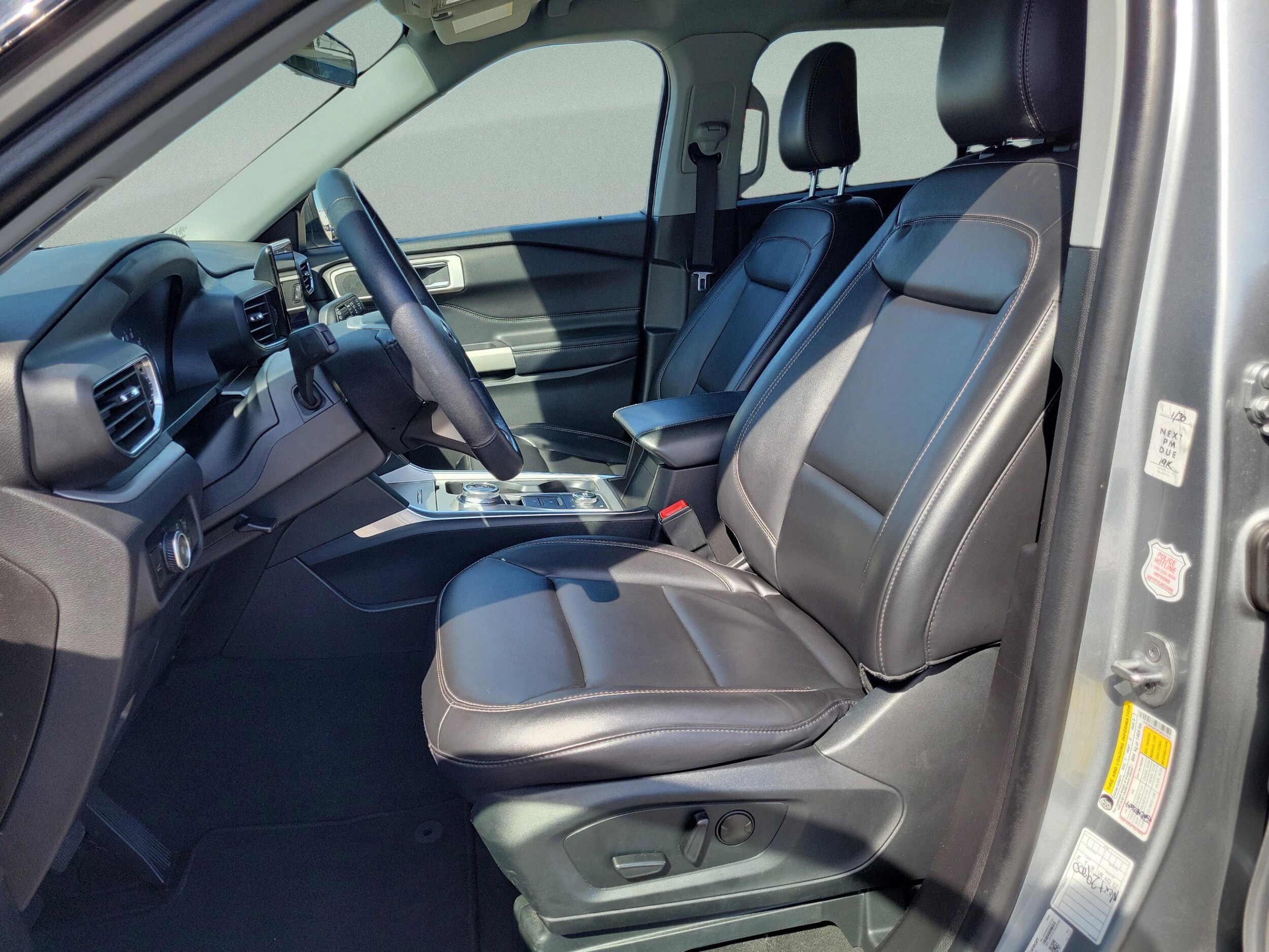 2023 Ford Explorer XLT - Photo 22