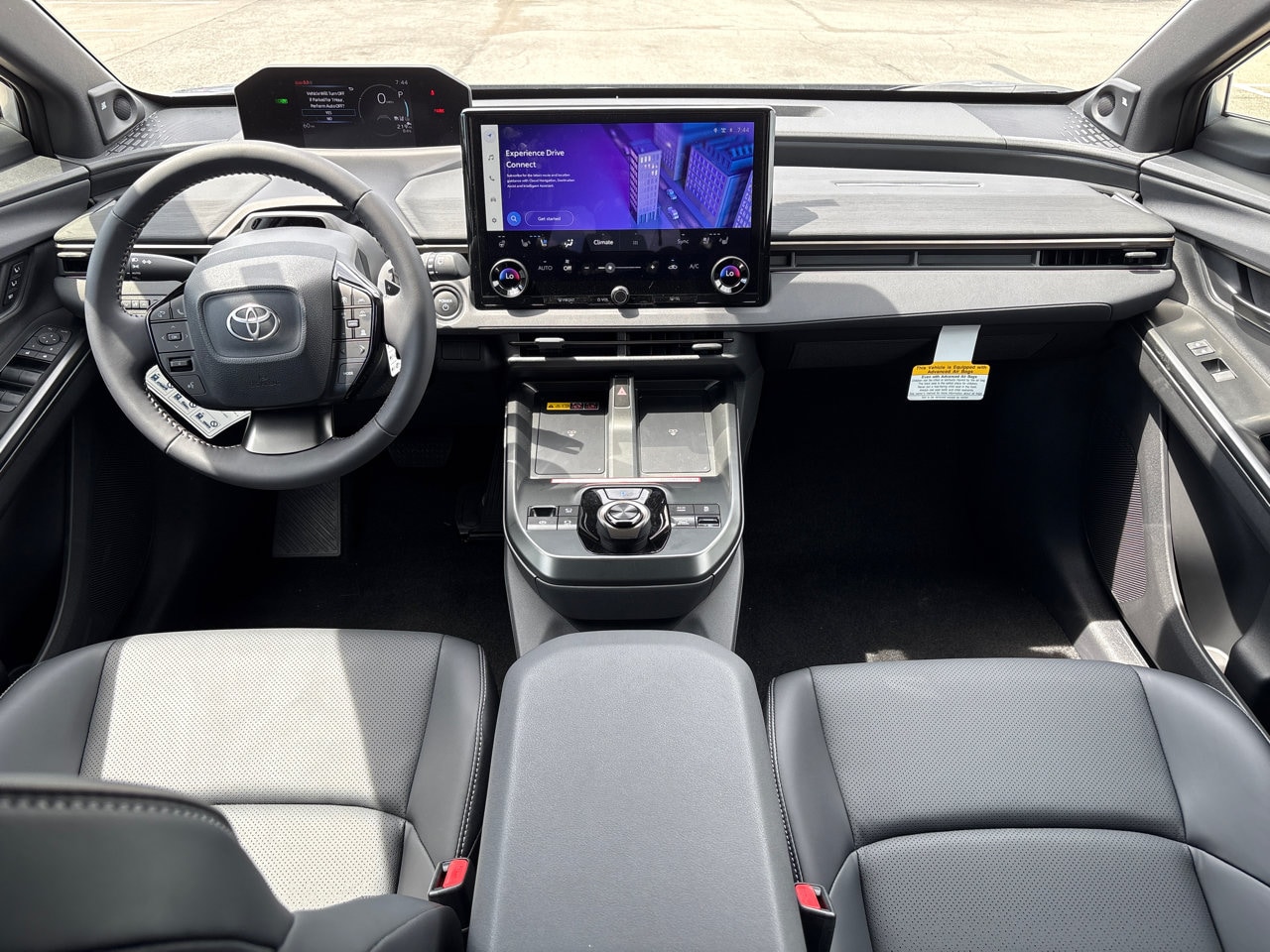 2026 Toyota bZ Woodland Woodland Premium - Photo 28