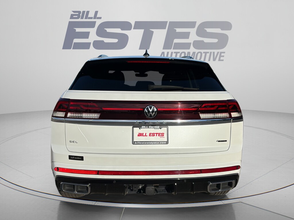 Used 2024 Volkswagen Atlas Cross Sport 2.0T SEL R-Line SUV
