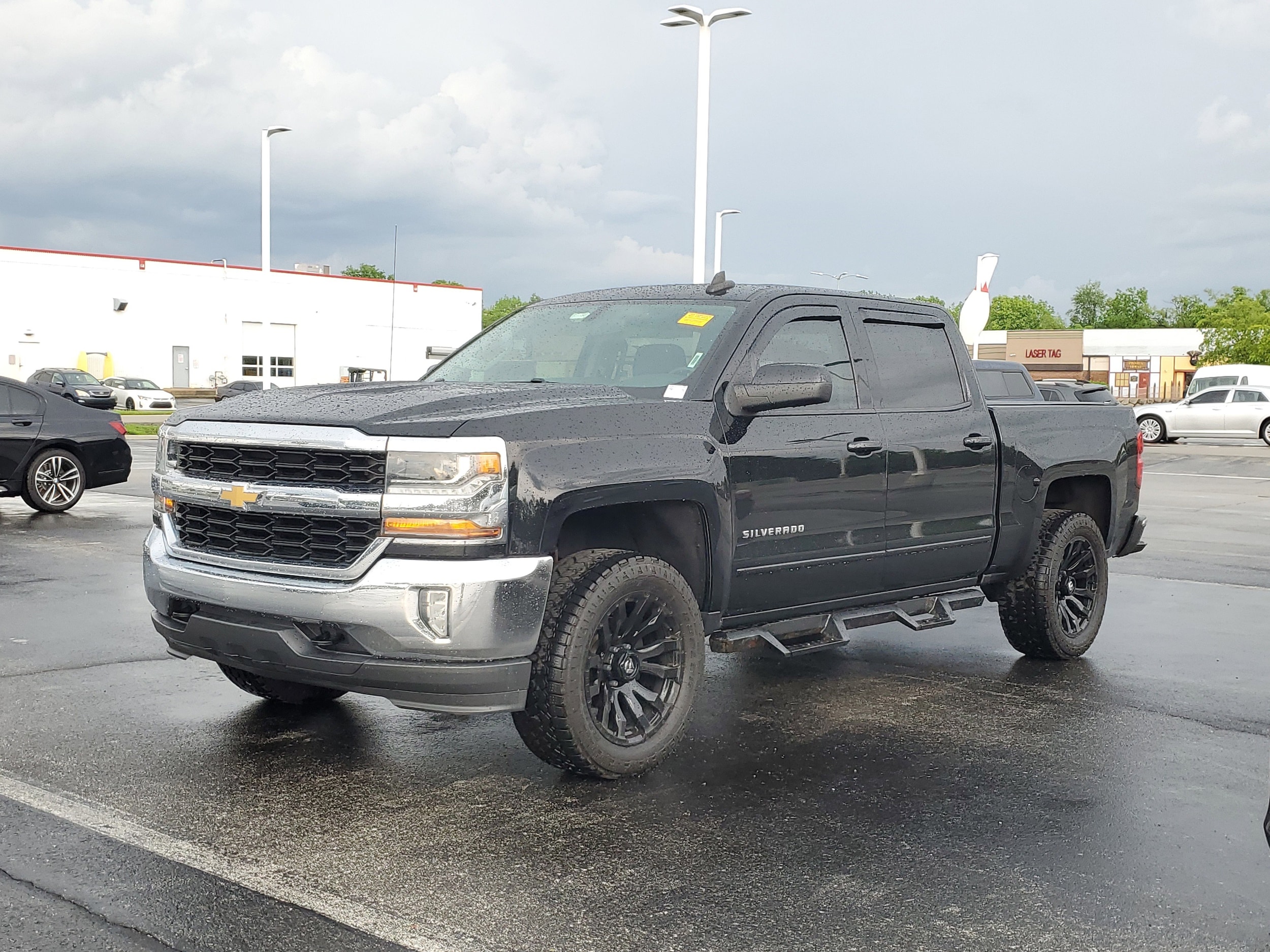 2018 Chevrolet Silverado 1500 LT 4X4 Crew Cab Short Box's photo