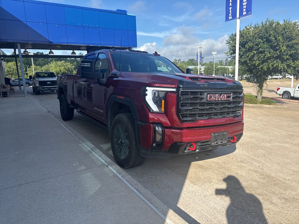 2024 GMC Sierra 4WD Crew Cab Standard Box AT4's photo