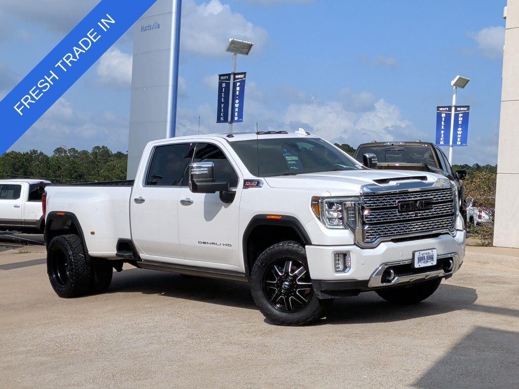 2023 GMC Sierra 4WD Crew Cab Long Box DRW Denali's photo