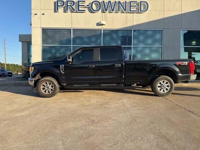 2022 Ford F-350 Super Duty XL's photo