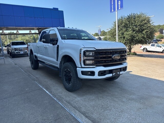 2024 Ford F-250 photo 2