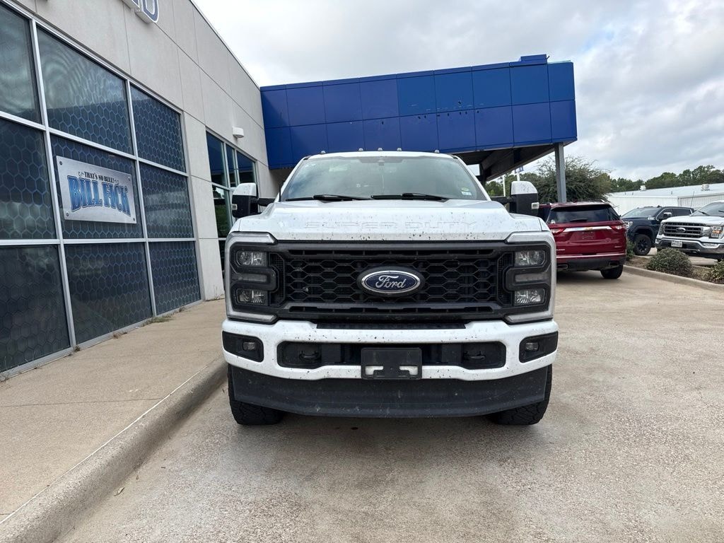 Used 2023 Ford F-250SD Lariat Truck