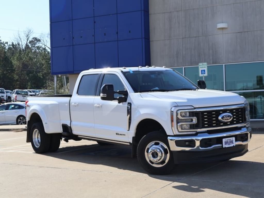 Used 2024 Ford F-350SD Lariat Truck