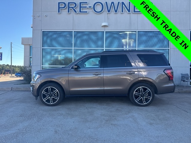 2019 Ford Expedition Limited's photo