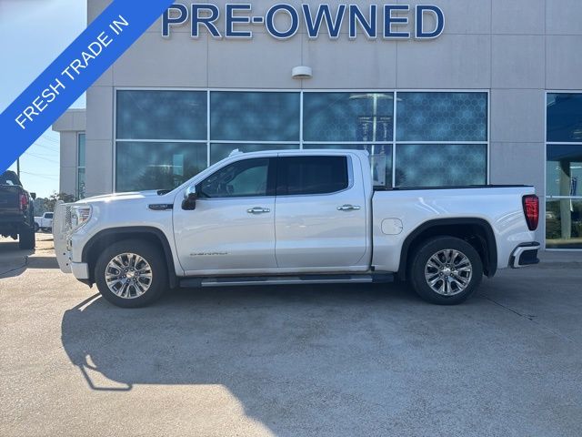 2021 GMC Sierra 4WD Crew Cab Short Box Denali's photo