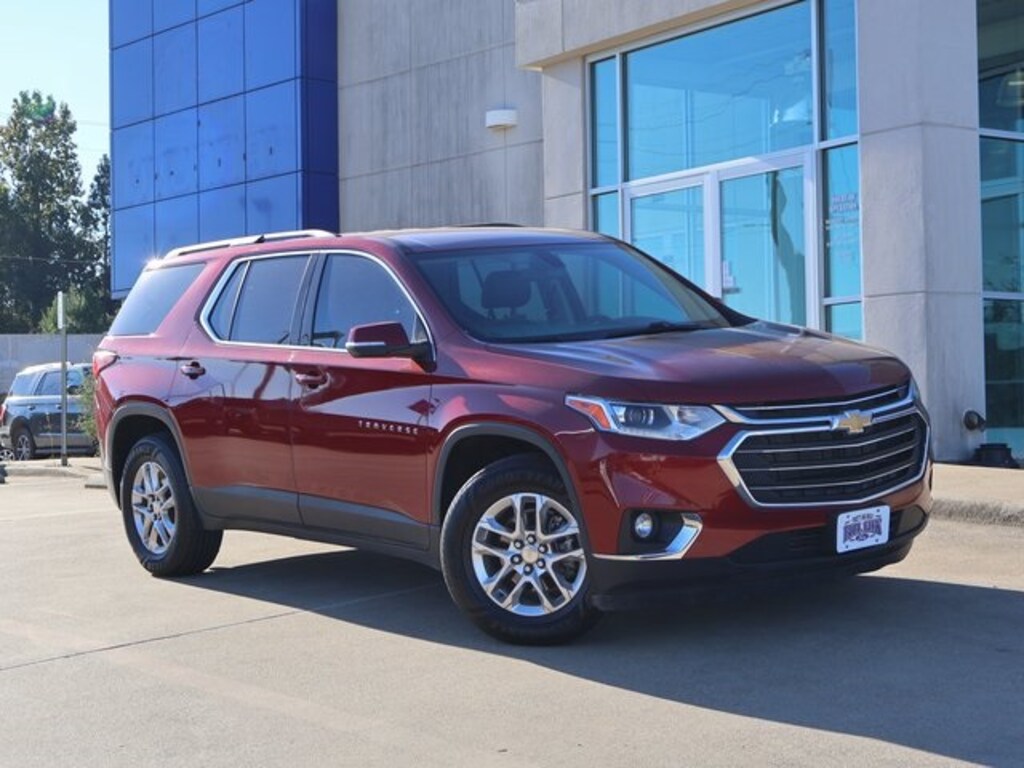 Used 2021 Chevrolet Traverse LT Leather SUV