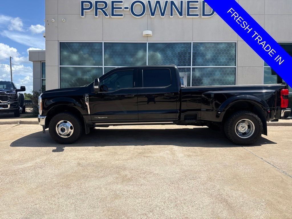 Used 2023 Ford F-350SD Lariat Truck