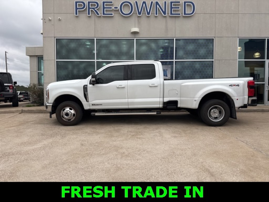 Used 2025 Ford F-350SD Lariat Truck
