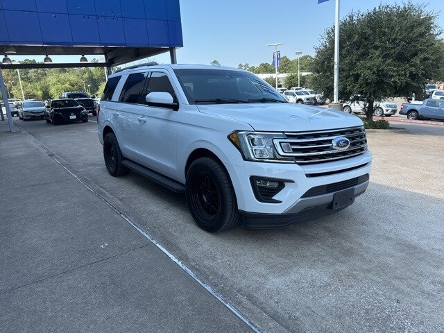 2021 Ford Expedition XLT photo 3