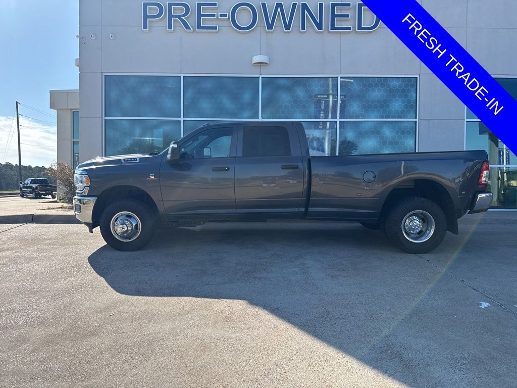 2023 RAM 3500 Tradesman 4X4 Crew Cab LWB's photo
