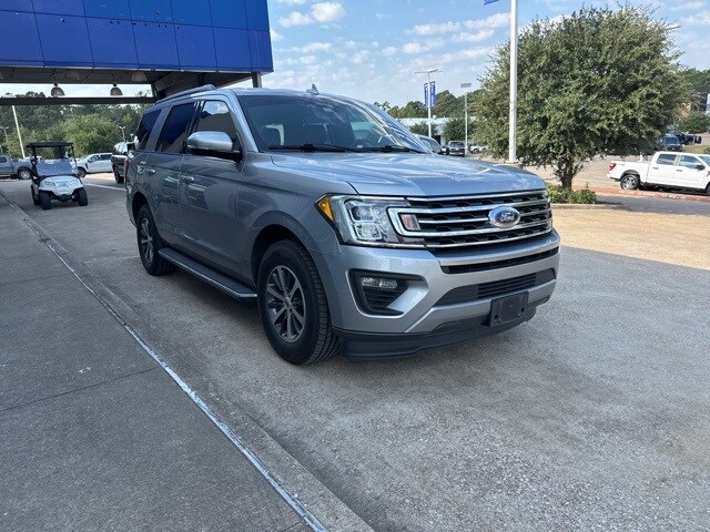 2020 Ford Expedition XLT photo 2