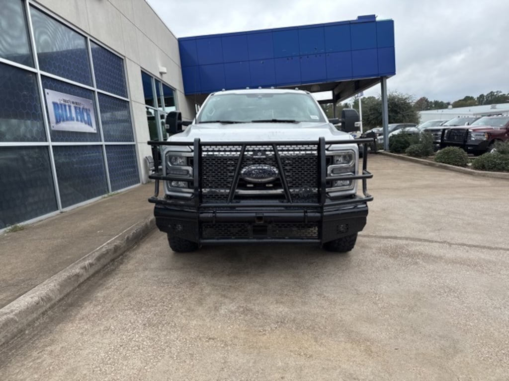 Used 2025 Ford F-350SD Lariat Truck