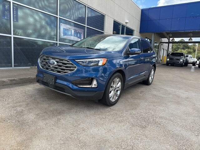 2020 Ford Edge Titanium photo 3