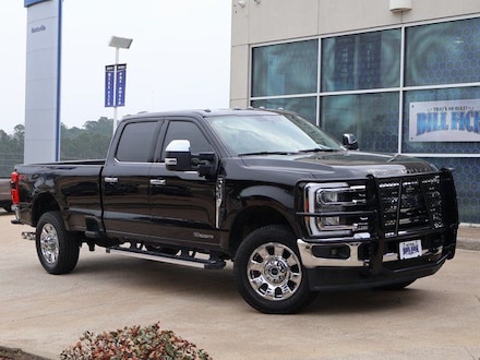 2025 Ford F-350SD Lariat Truck
