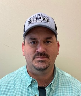 Staff member Kelvin Riddler from 4e6c9de09861