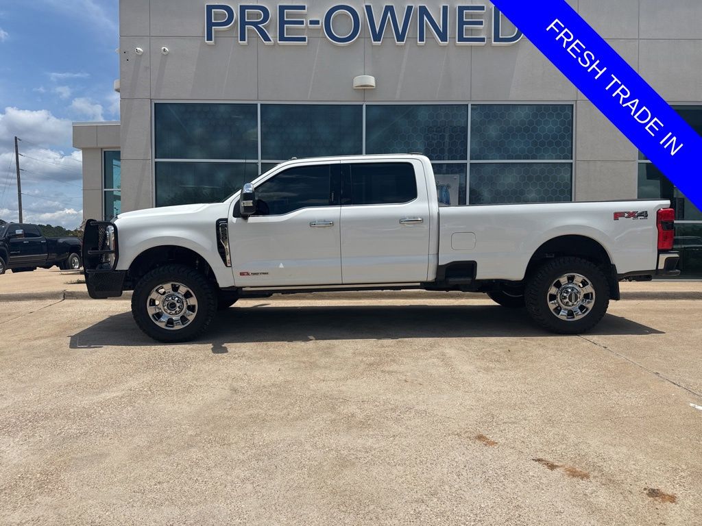 2023 Ford F-250 Lariat 4x4 Crew Cab 8' Box's photo