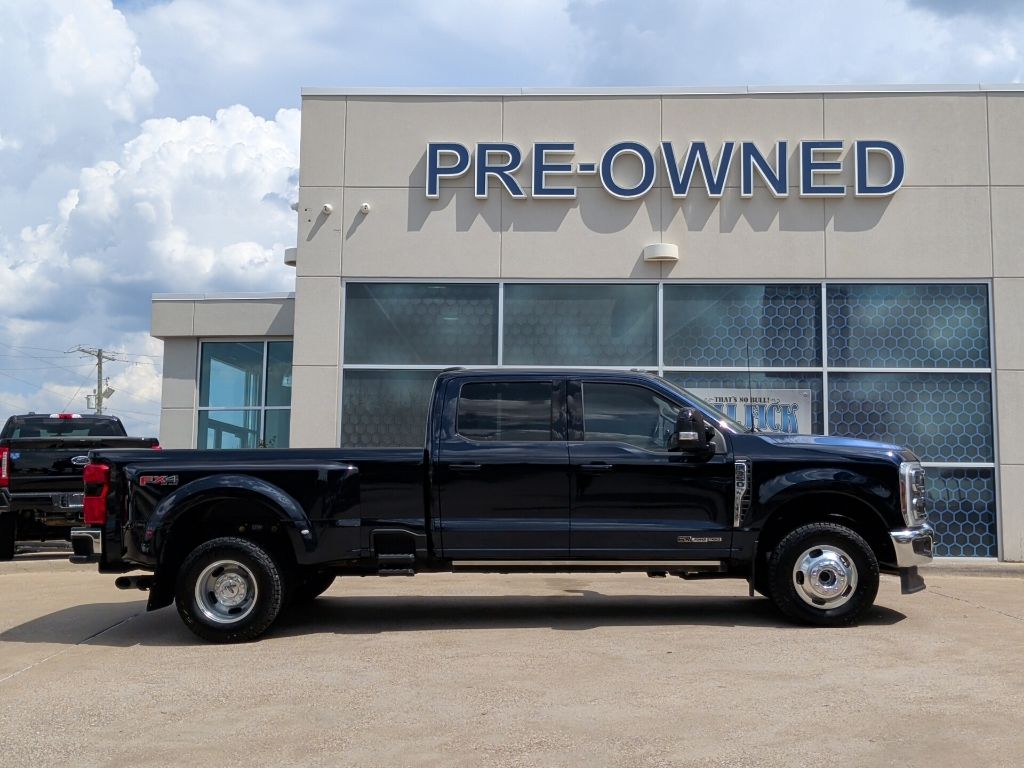 Used 2024 Ford F-350SD Lariat Truck