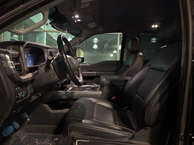 2023 Ford F-250 Super Duty Lariat's photo