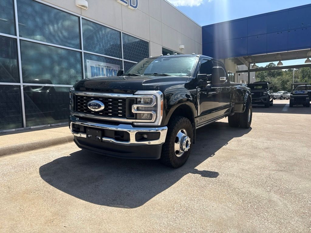 Used 2023 Ford F-350SD Lariat Truck
