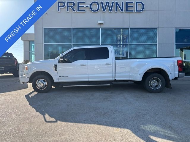 2022 Ford F-350 Lariat Crew Cab 8' Box DRW's photo