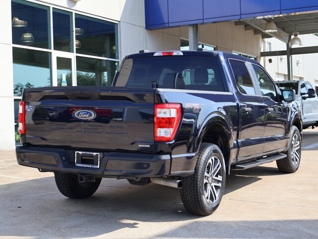 2023 Ford F-150 XL photo 3