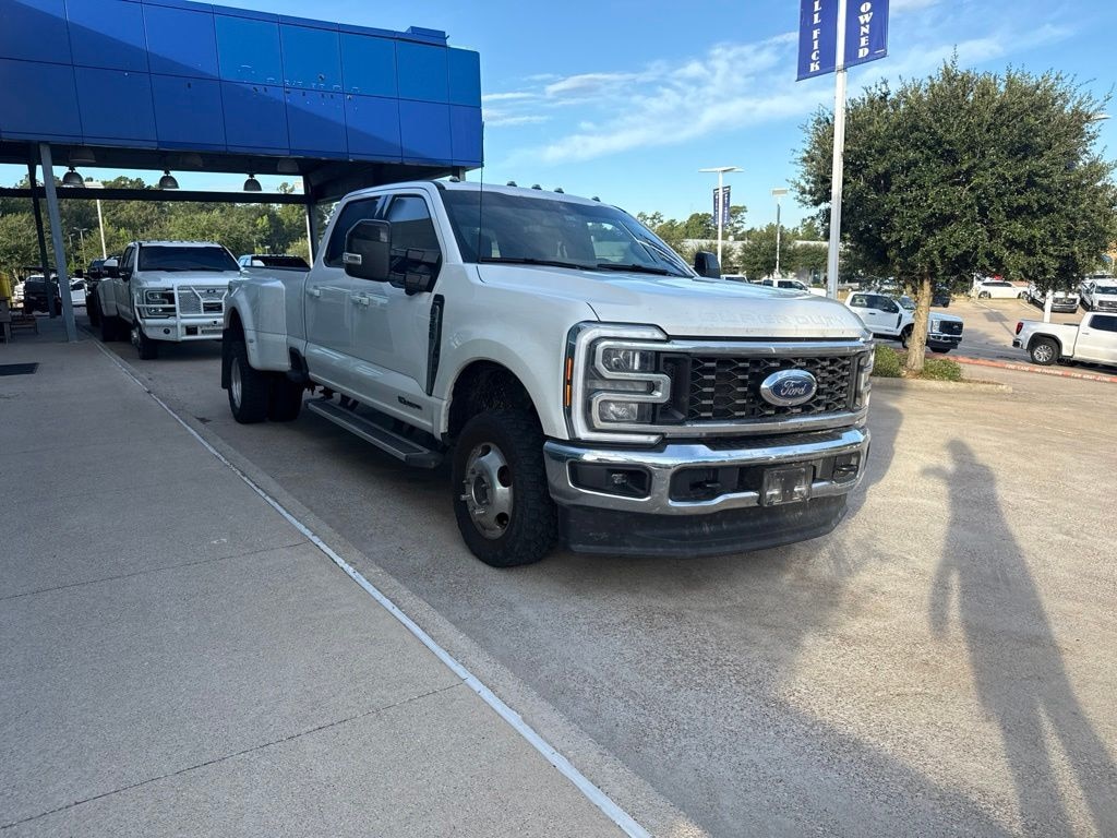 Used 2024 Ford F-350SD Lariat Truck