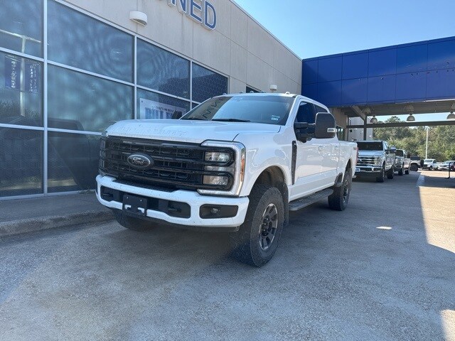 2024 Ford F-250 photo 4